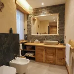 Della Valle 3*