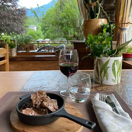 Otel Della Valle Vernante